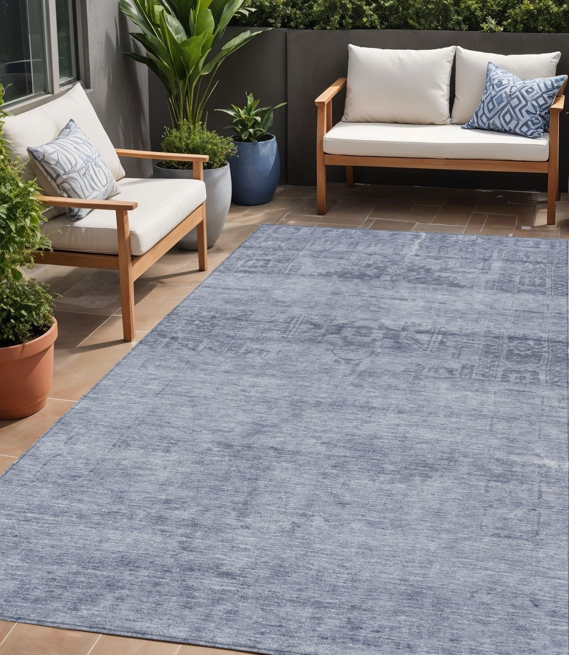5' X 8' Denim Blue And Navy Blue Medallion Washable Indoor Outdoor Area Rug-616113-1